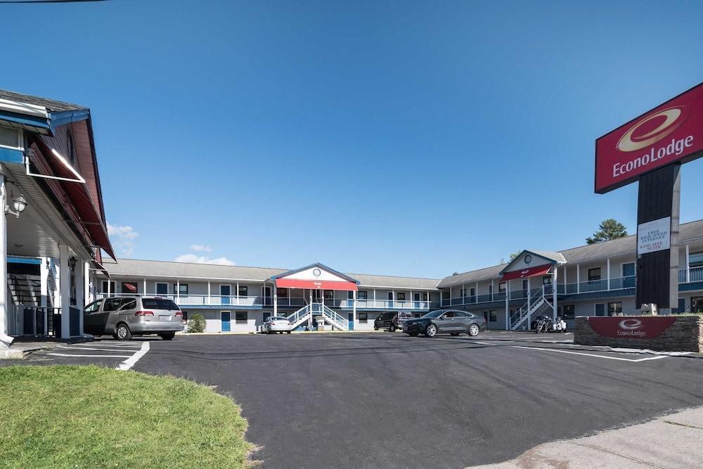Econo Lodge Saint Albans Kültér fotó