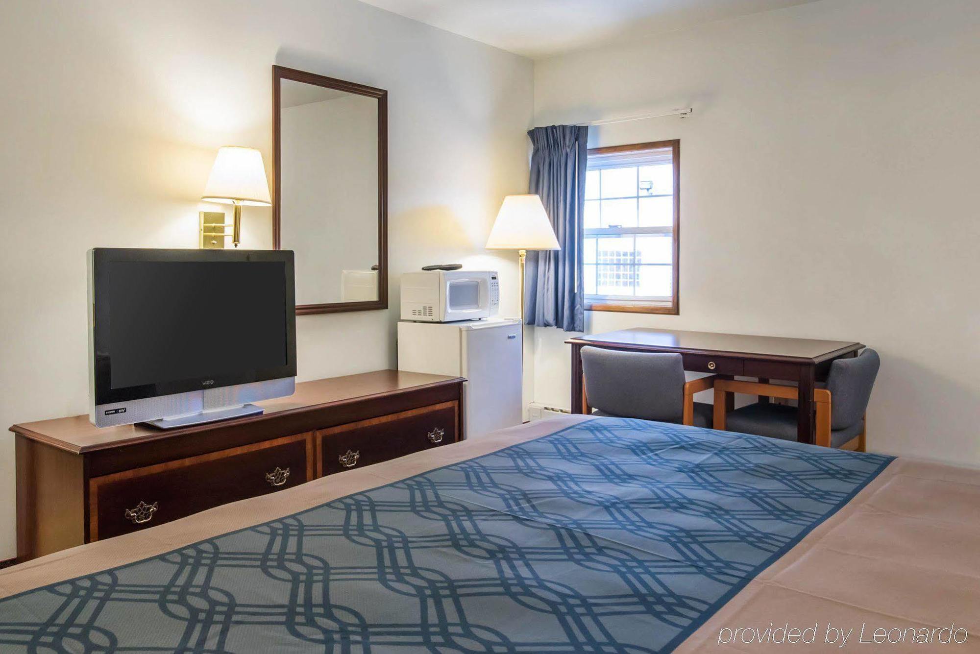 Econo Lodge Saint Albans Kültér fotó