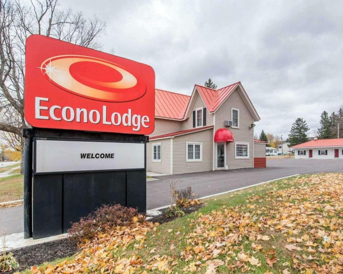 Econo Lodge Saint Albans Kültér fotó