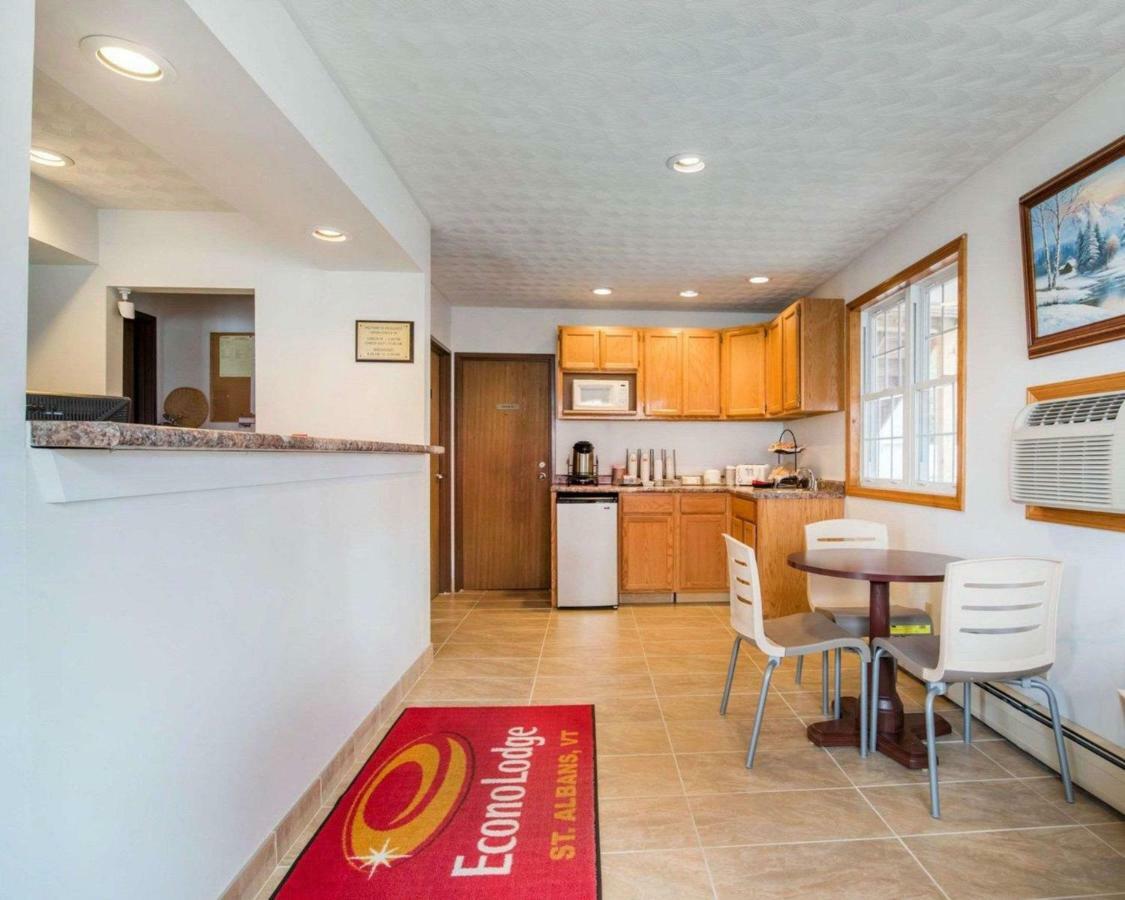 Econo Lodge Saint Albans Kültér fotó