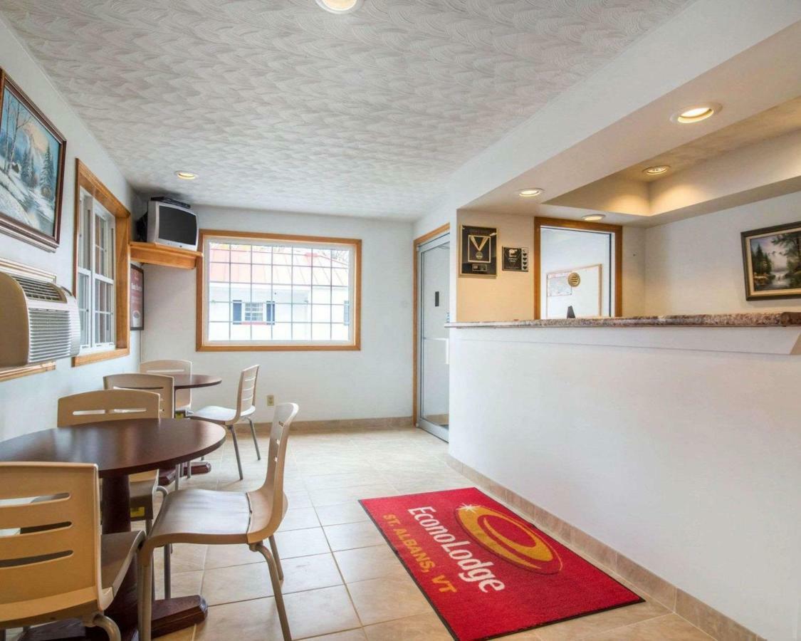 Econo Lodge Saint Albans Kültér fotó
